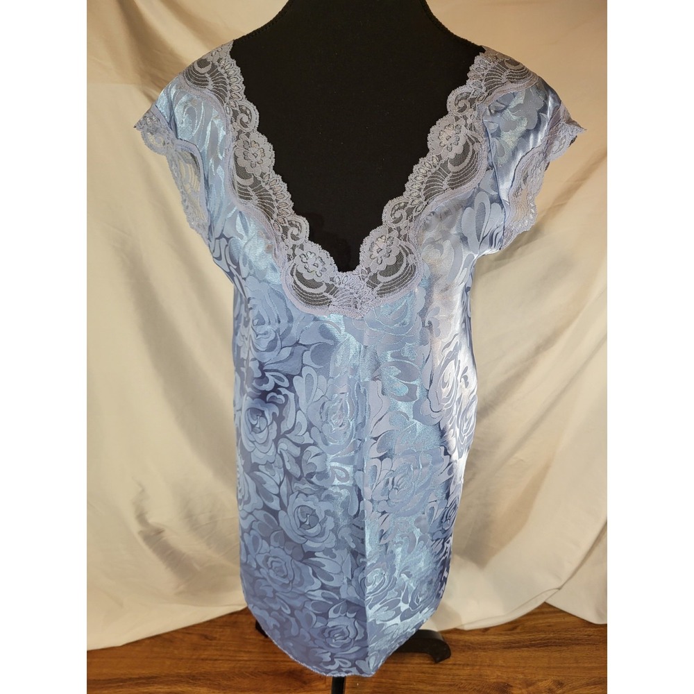 Vintage Cinema Etoile Nightgown Light Blue Lace Floral Size Petite